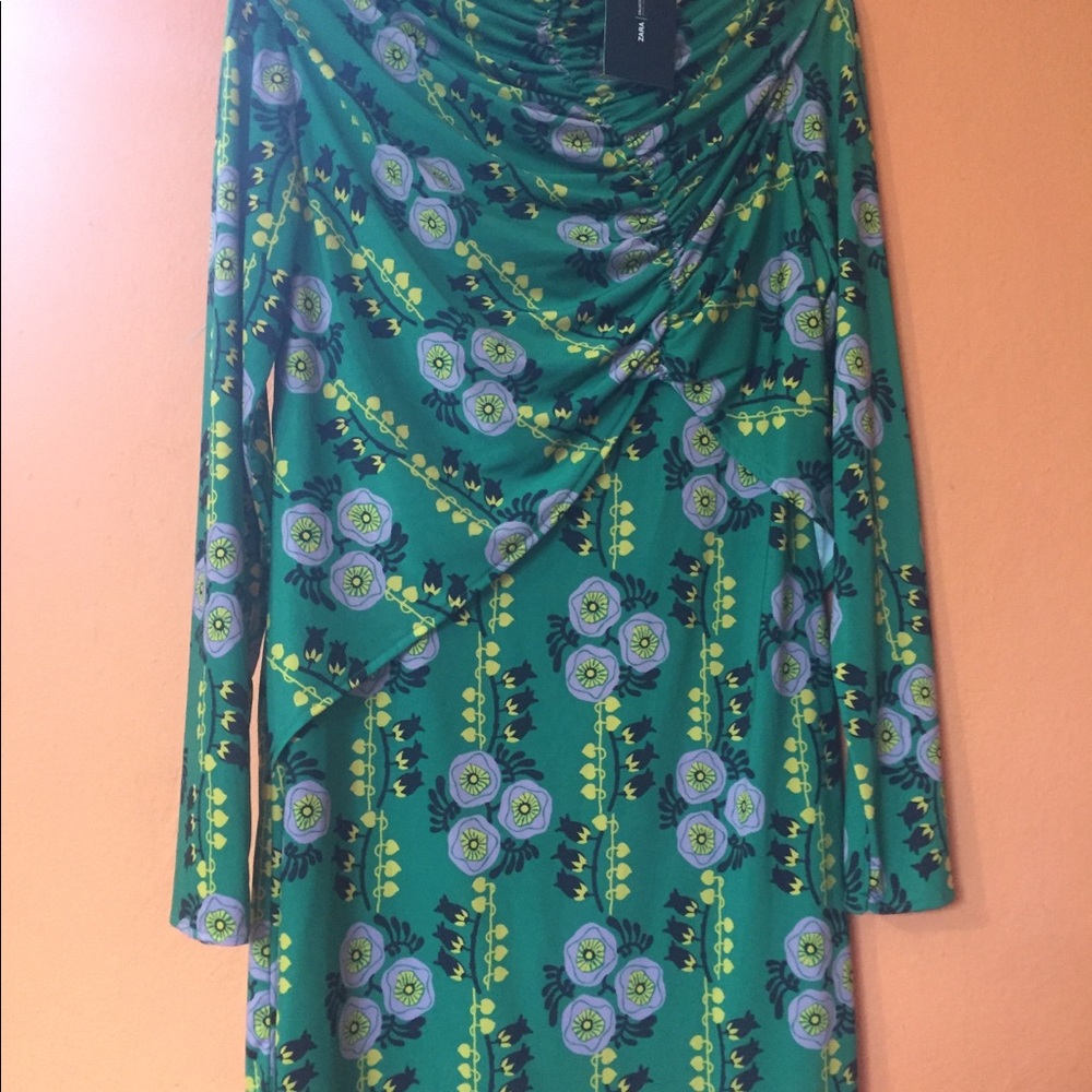 ZARA Drapped dress - Picture 4 of 4
